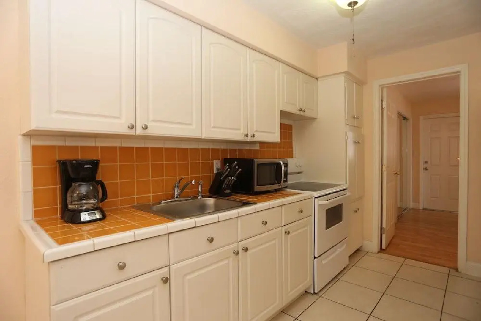 Lauderdale Villas, Suites by the Sea