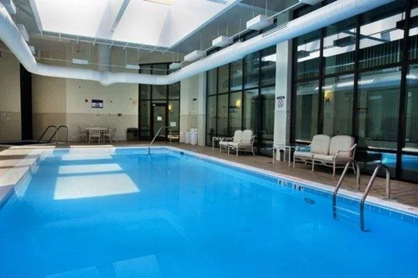 Sheraton Dover Hotel