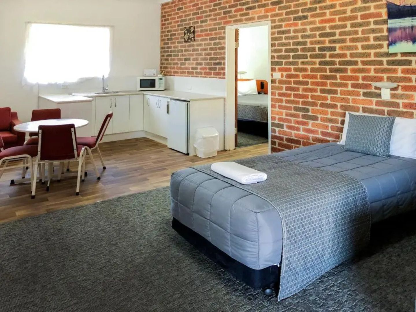 The Leeton Heritage Motor Inn