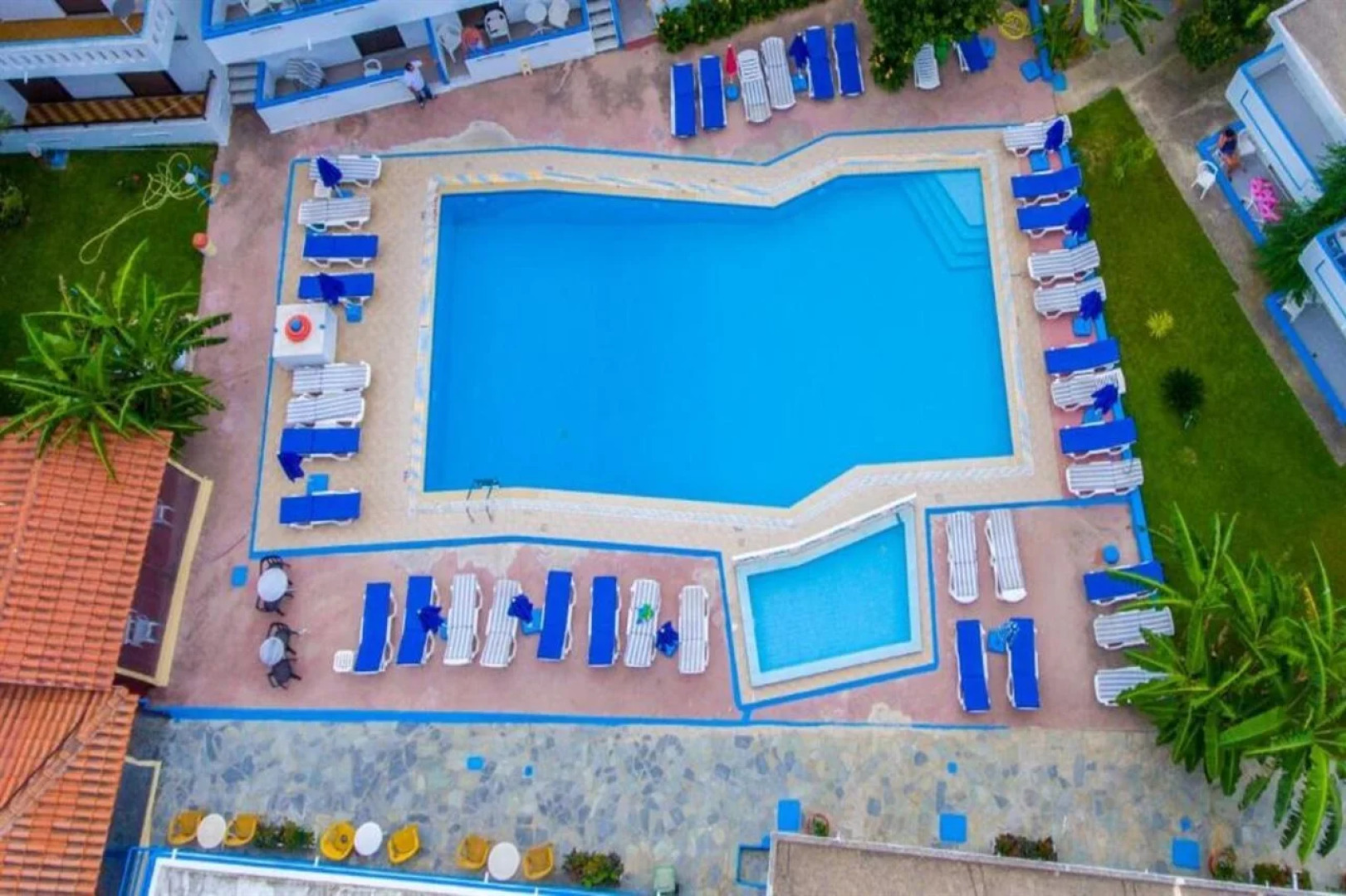 Yiannis Apartments