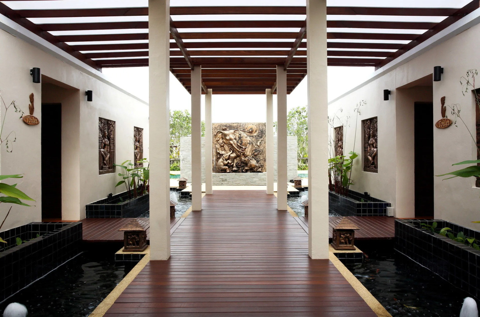 Tachawan Resort & Restaurant