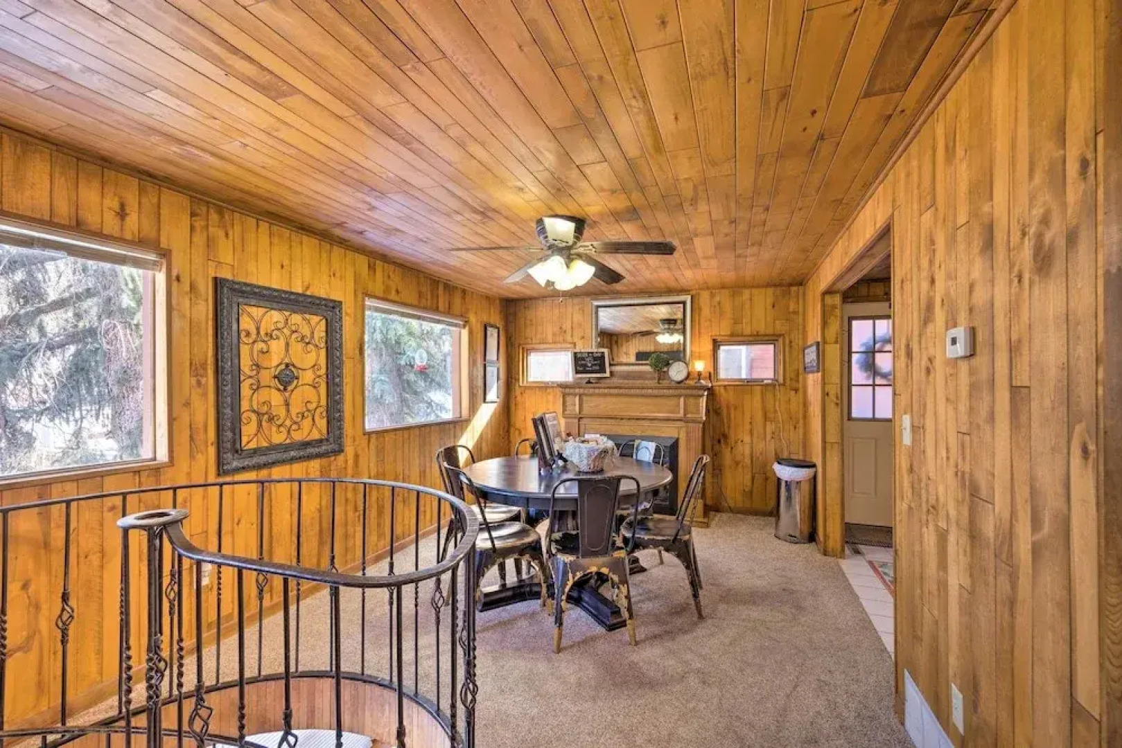 Cozy CO Rocky Mountain Retreat Near Pikes Peak!