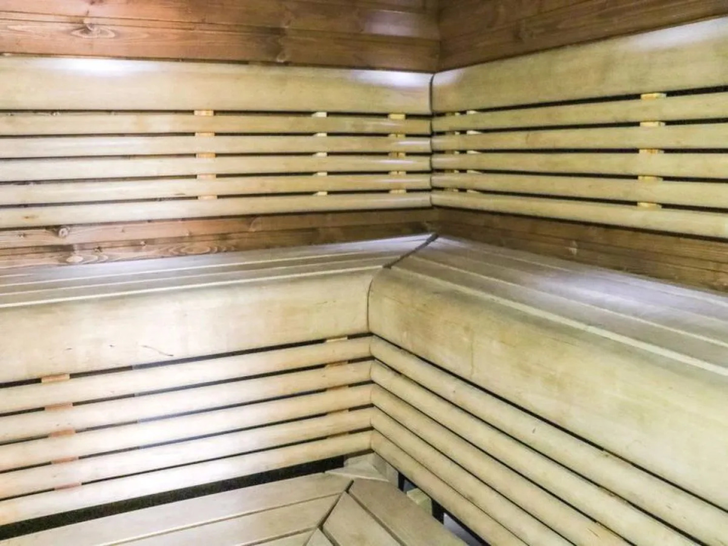 Aurinko-saaga 5 paritalo