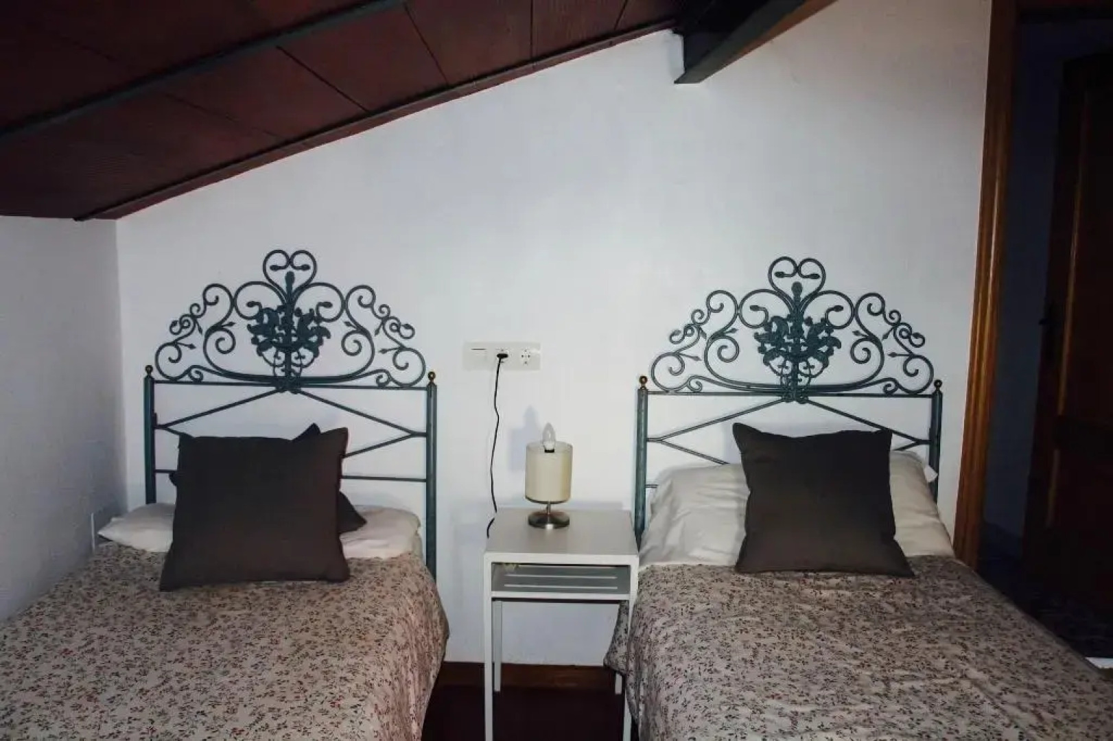 Hostel El Lago Caceres