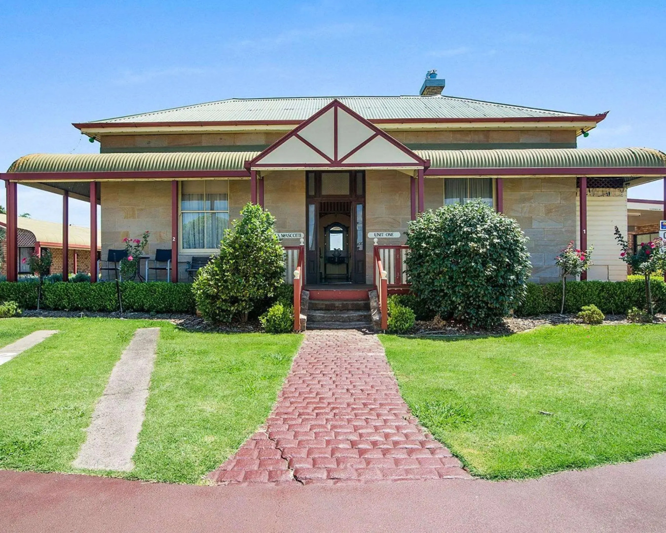 Warwick Settlers Inn