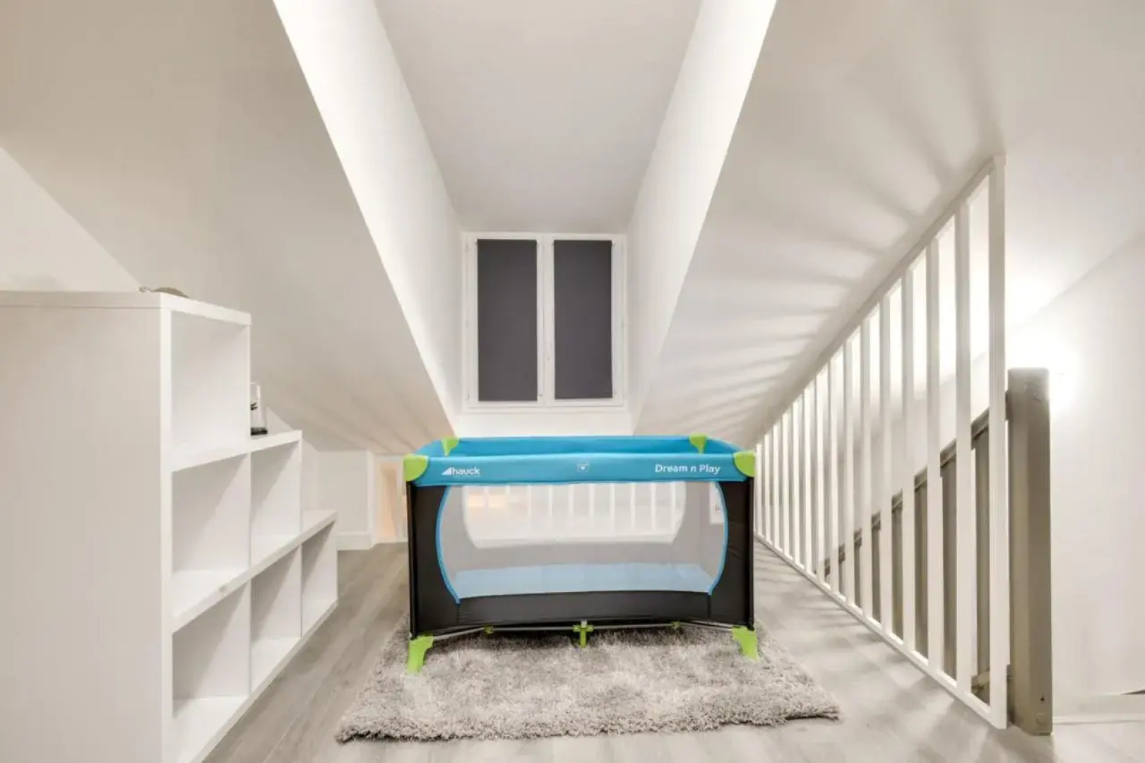 805 Suite Amazing, Luxious Duplex, Door of Paris