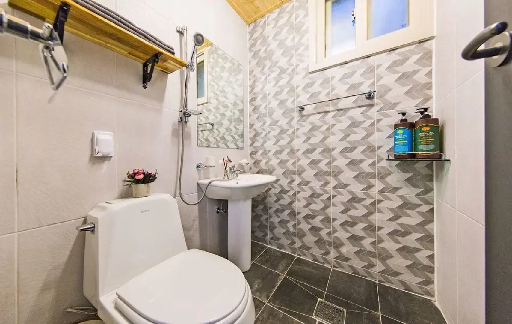 Summer Story Pension