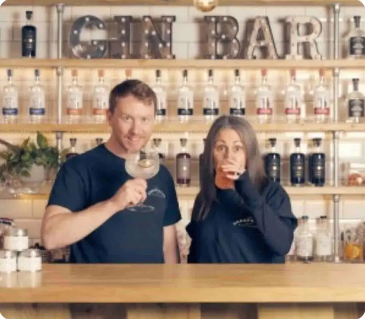 Central Ellesmere -sleeps2 - Parking - Petfriendly