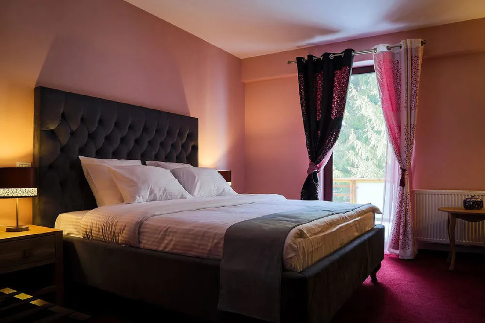 Oblique - Forest & Spa