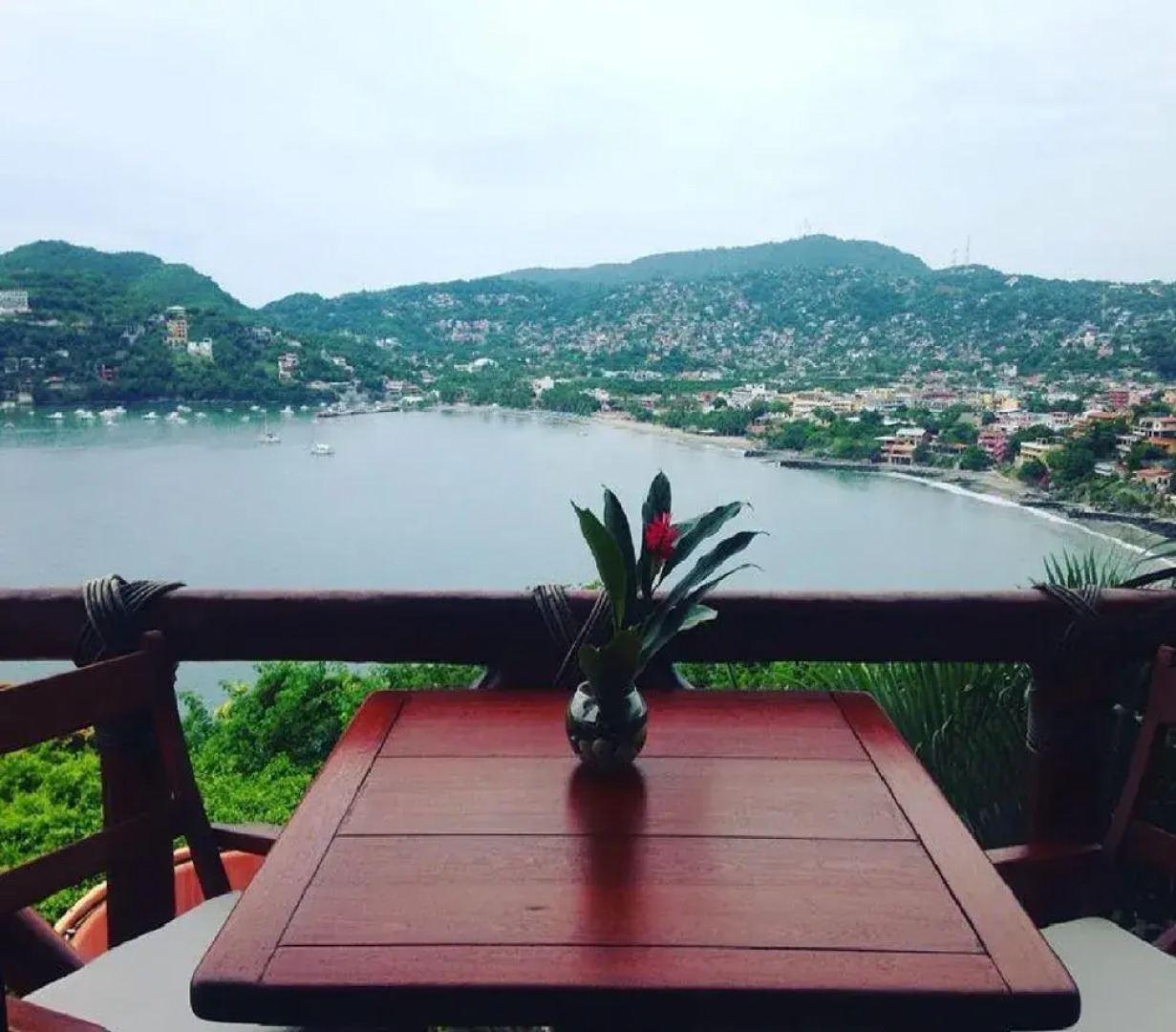 Tentaciones Hotel & Lounge Pool - Adults Only