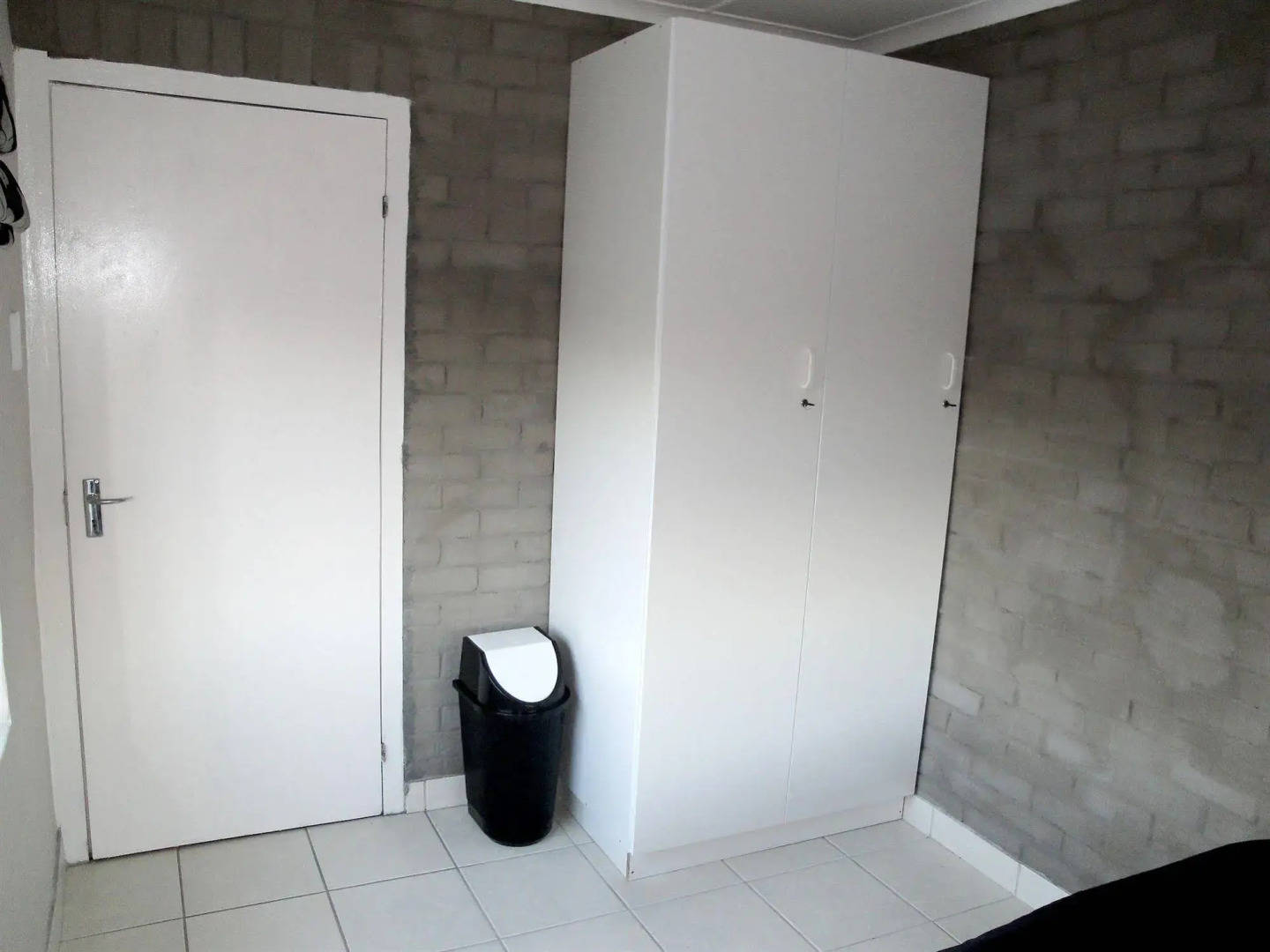 Hard Rock Backpackers