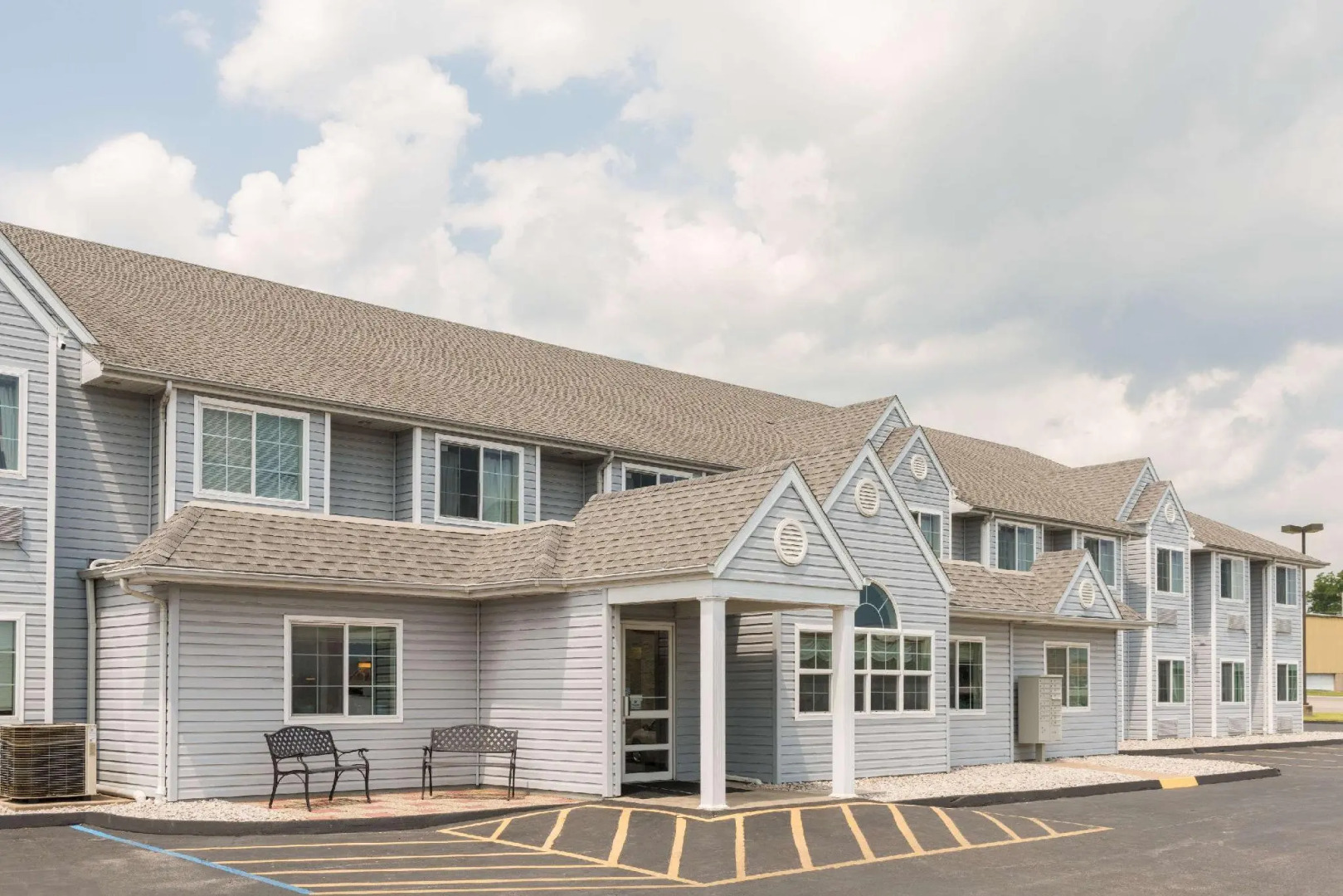 Microtel Inn & Suites By Wyndham, Ste. Genevieve