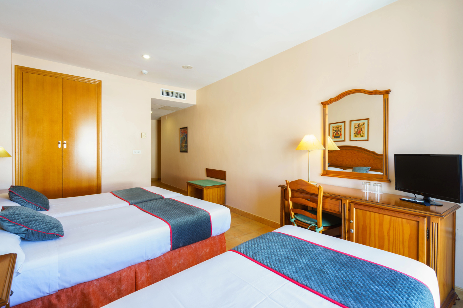 Hotel Almijara – Mares