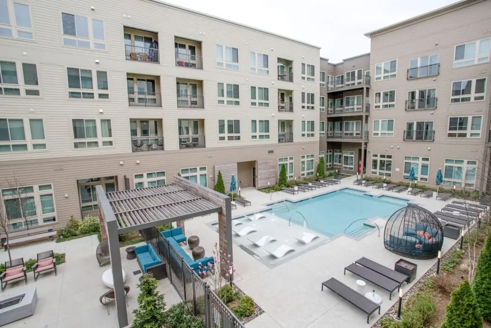 Exceptional Comfort Alexandria Apartment