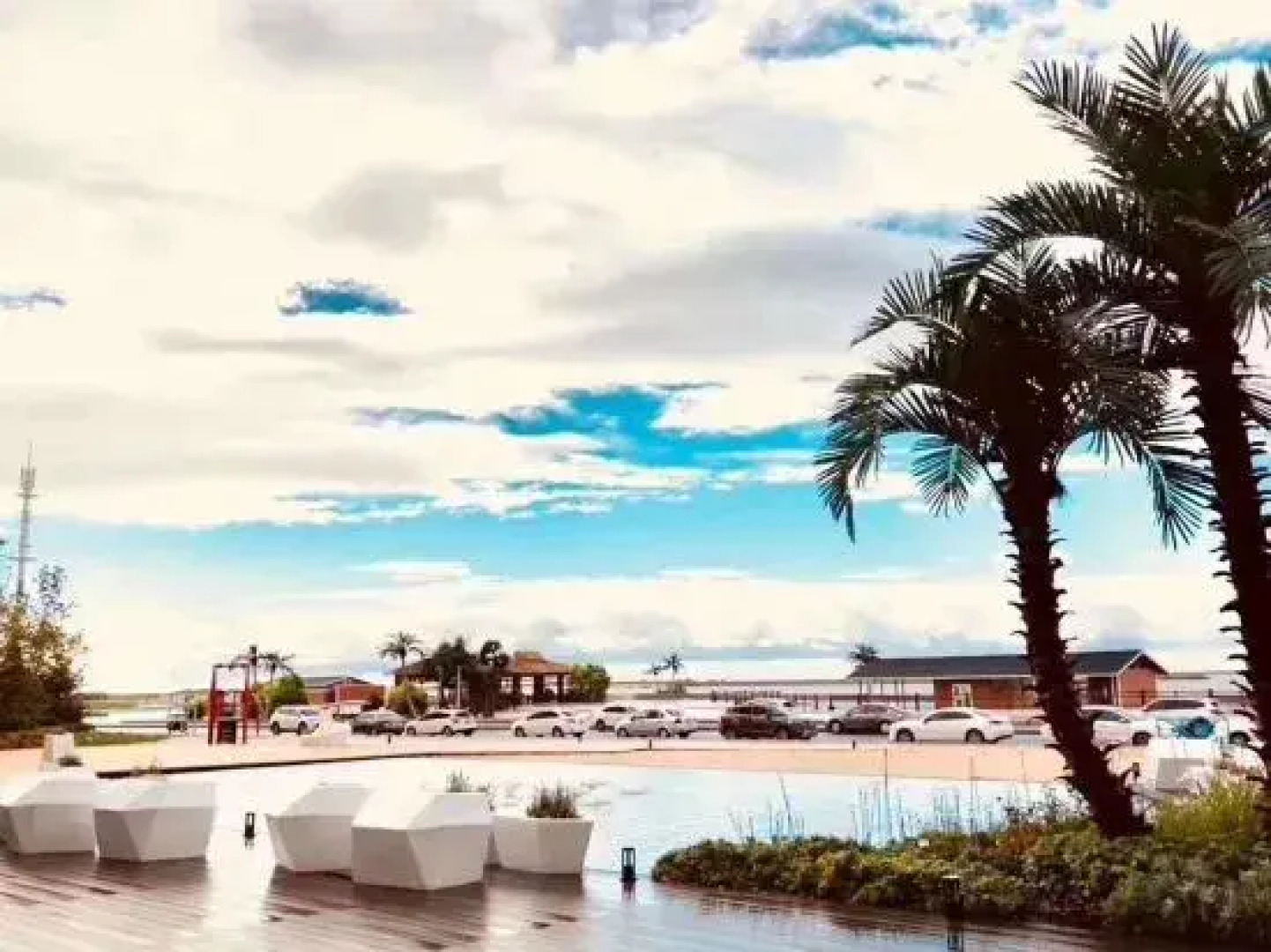 Victoria Seaview Apartment