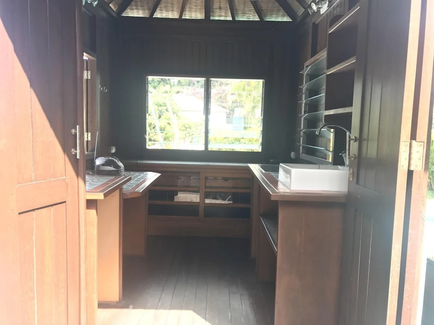 Bungalow With one Bedroom in Ruisseau, With Wonderful sea View, Pool A