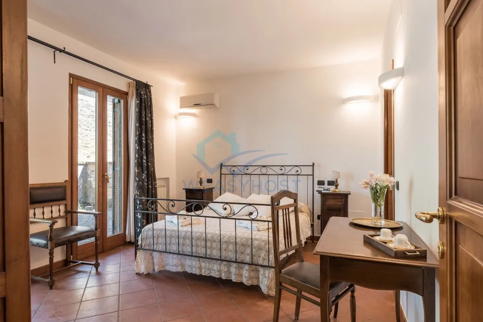 New Refined Villa Rayskaya In Monte Compatri