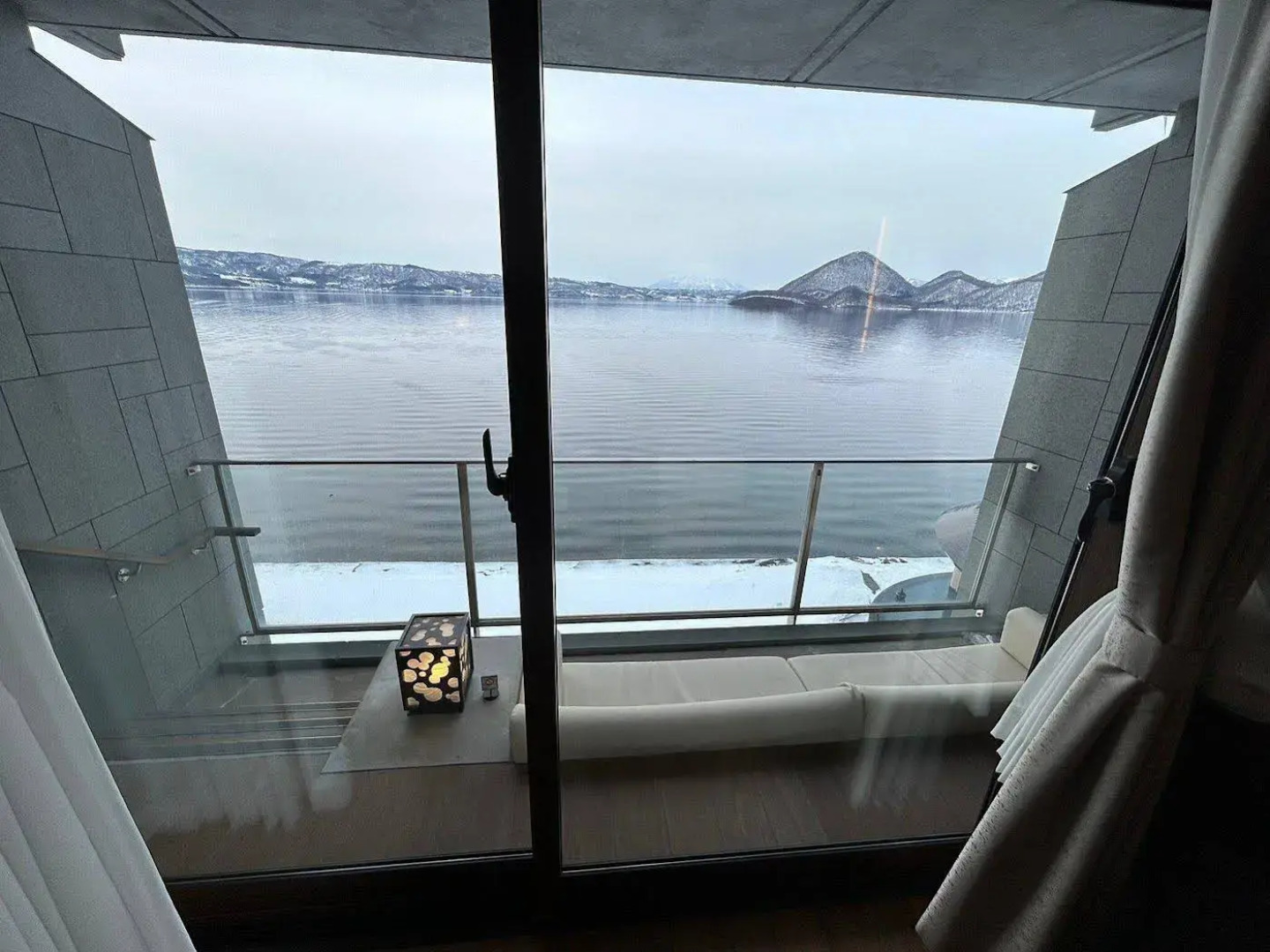 The Lake Suite Ko No Sumika