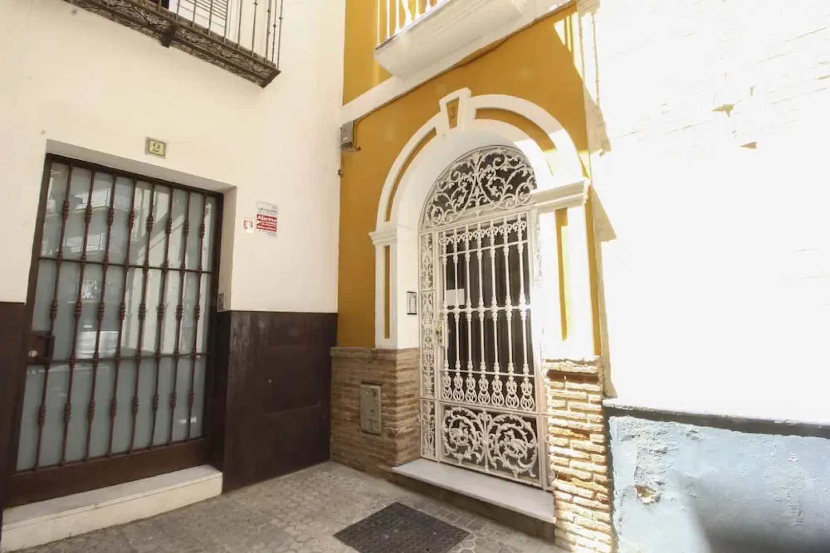 Beautiful 3 Bedroom Apt Alfalfa