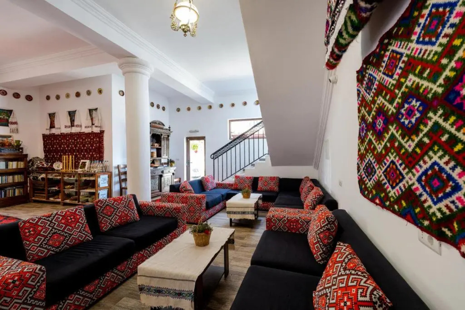 Pensiunea Casa Traditiilor