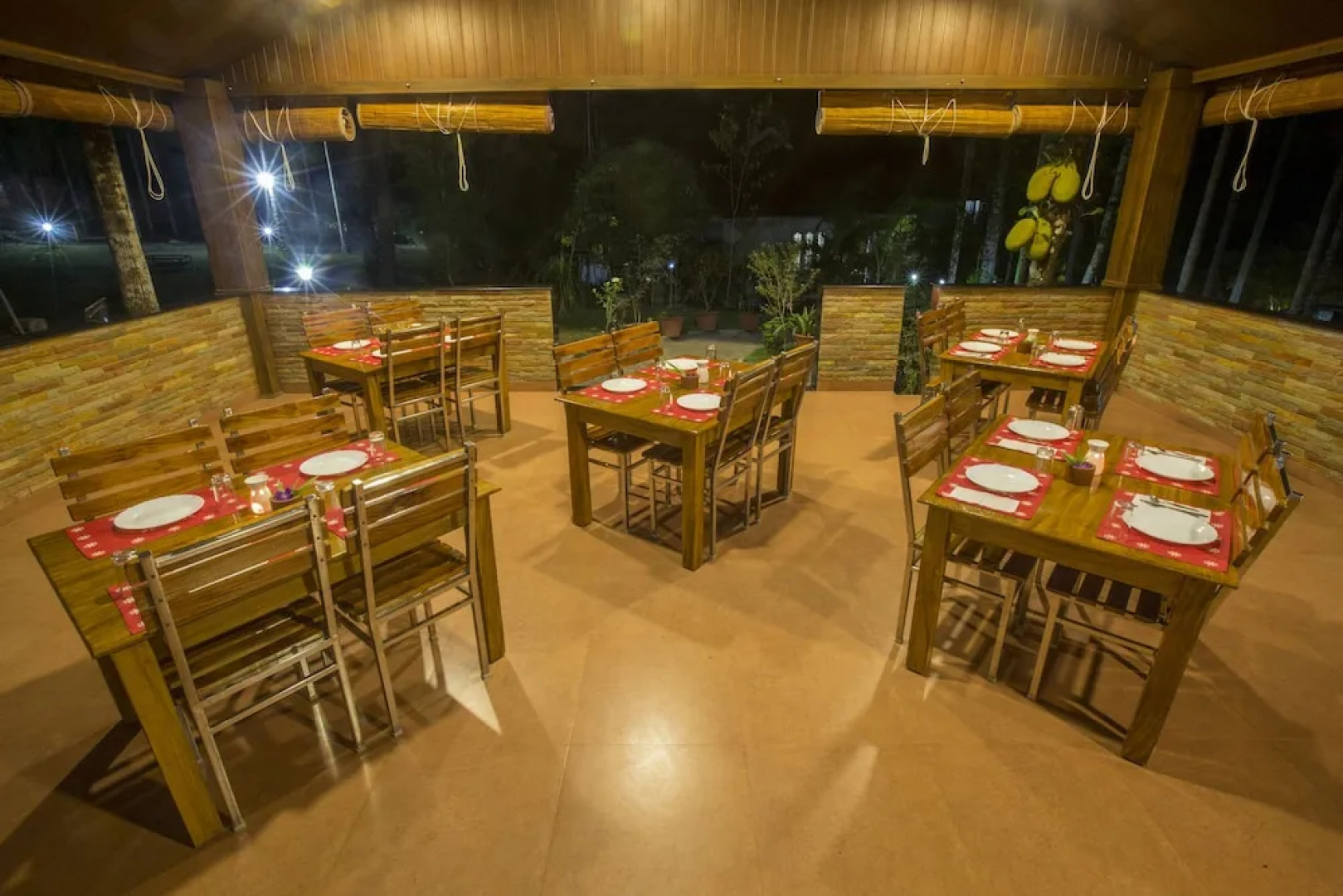 Jet Paark Resort Hotel Wayanad