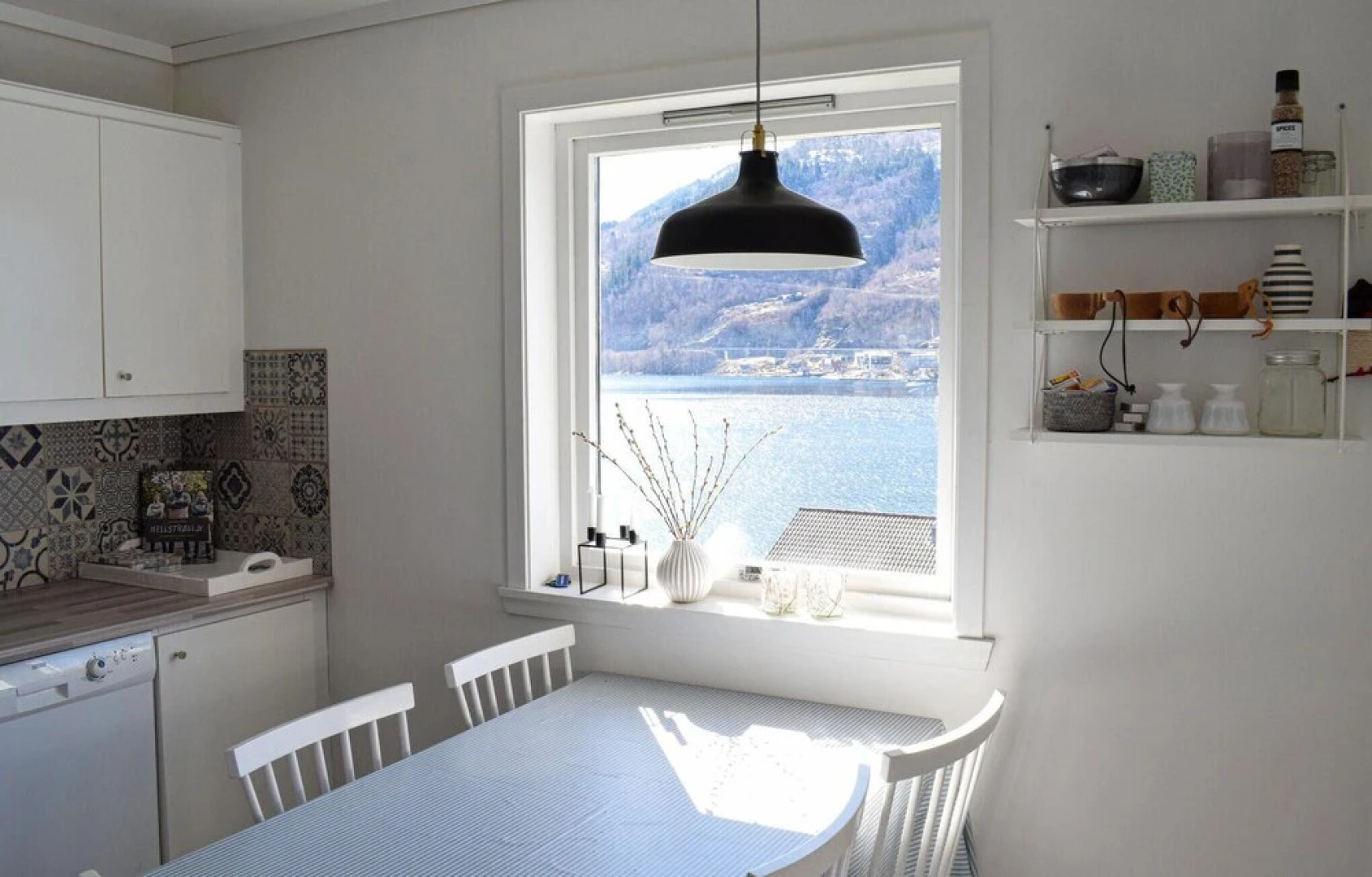 Nice Home in Norheimsund With Wifi and 3 Bedrooms