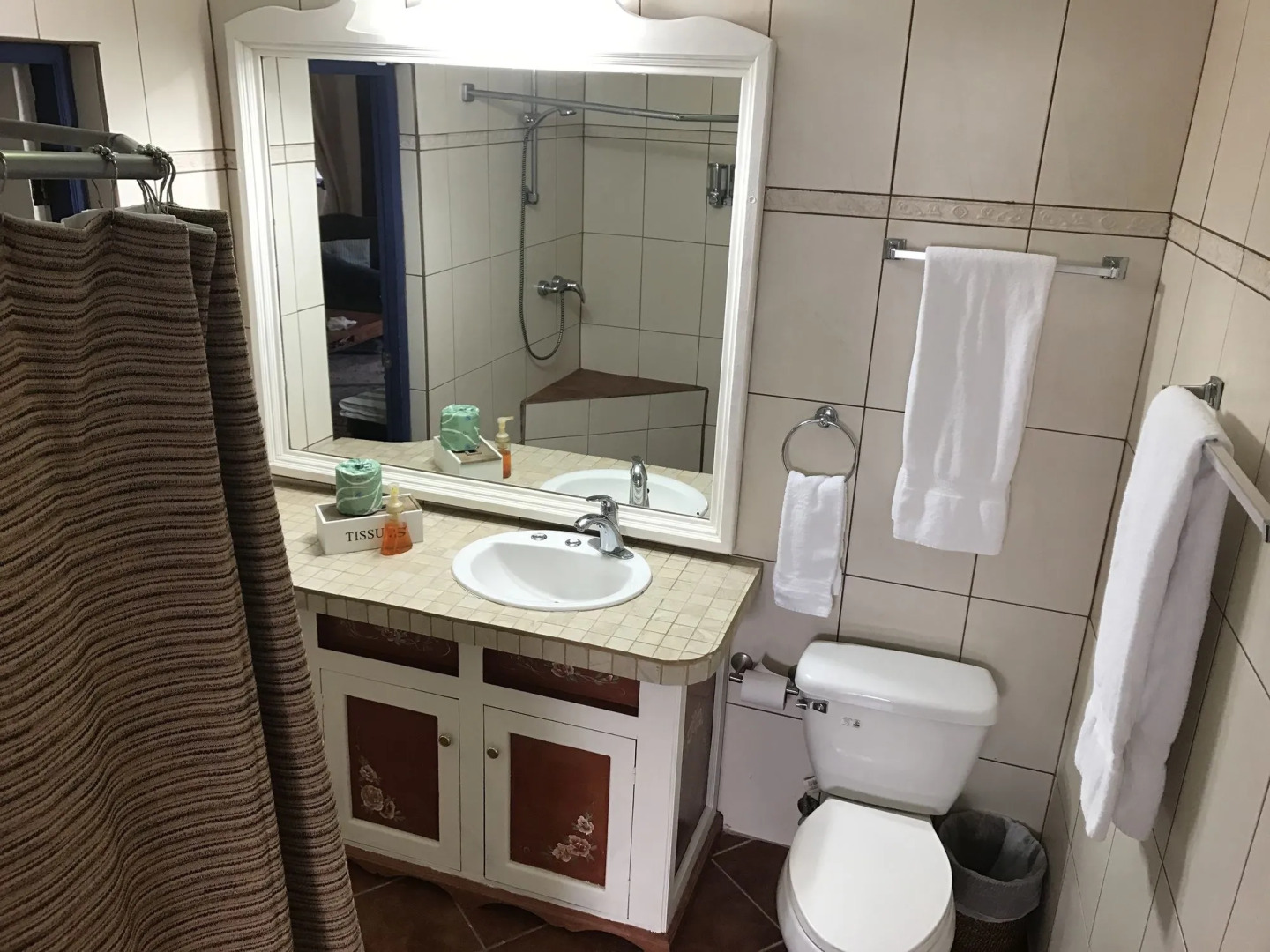 Club Arias Bed & Breakfast