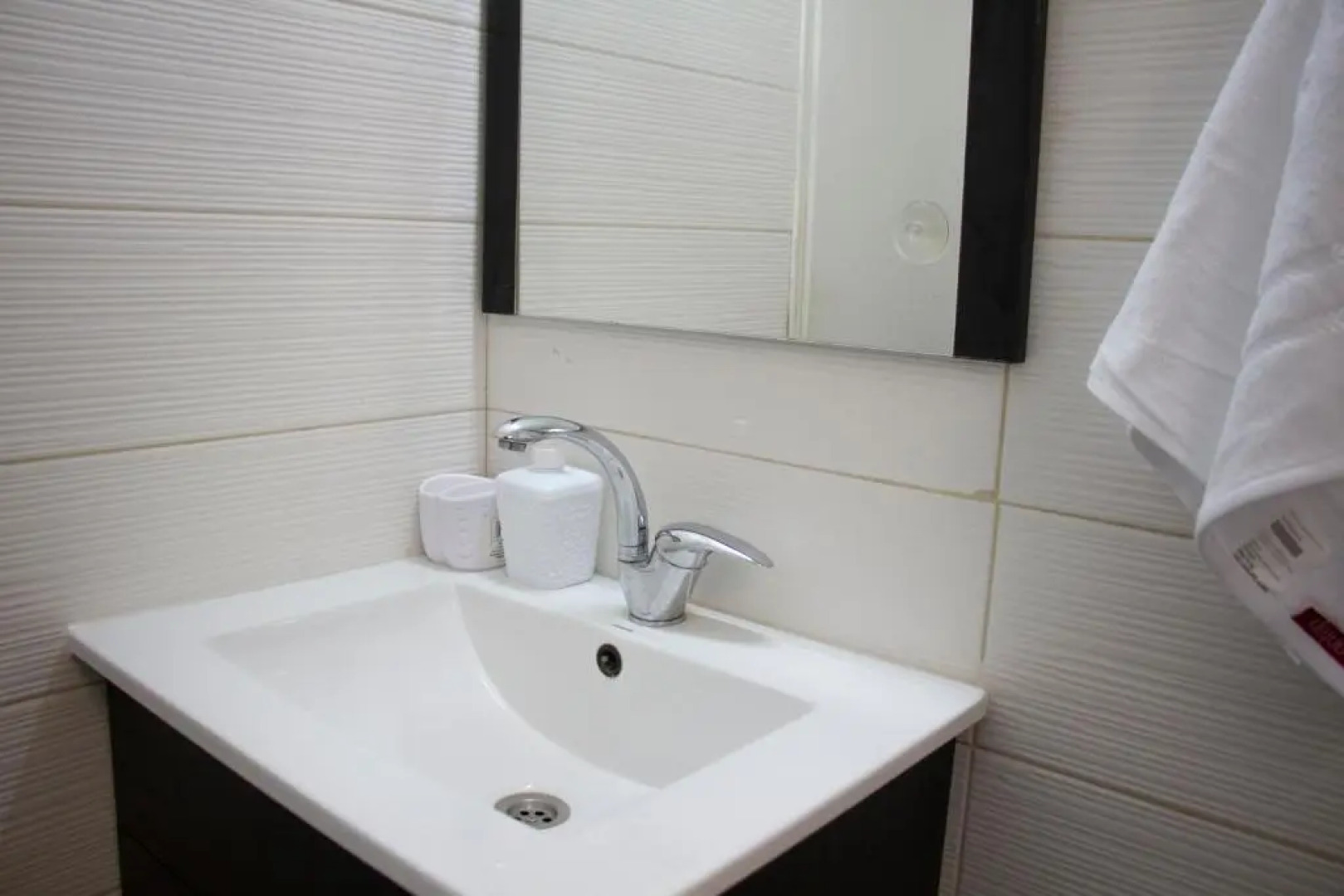 Beautiful 3 Bedroom Apartment