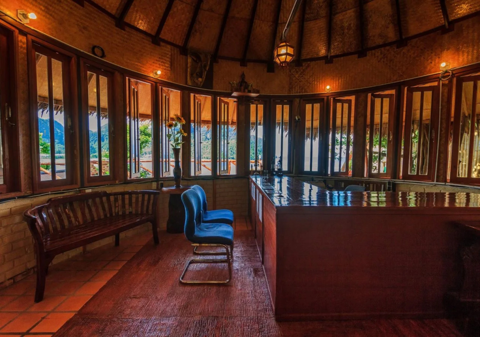 Phuphaya Seaview Resort