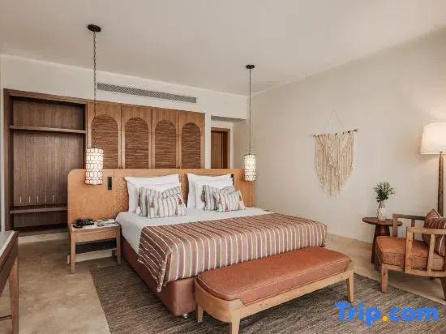 Sakhra Hotel & Spa, Almaza Bay