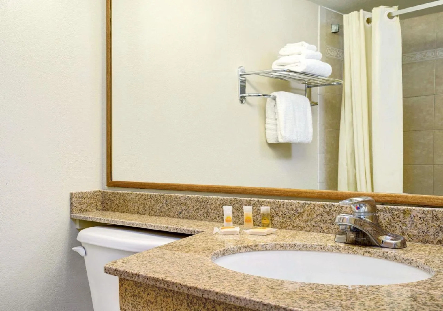 Days Inn Bloomington West