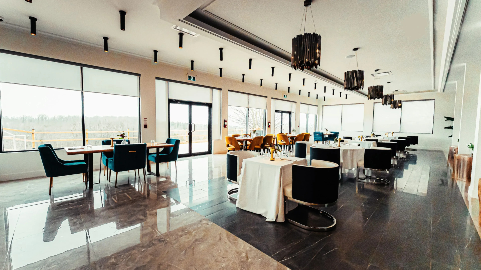 Mount Alverno Luxury Resorts