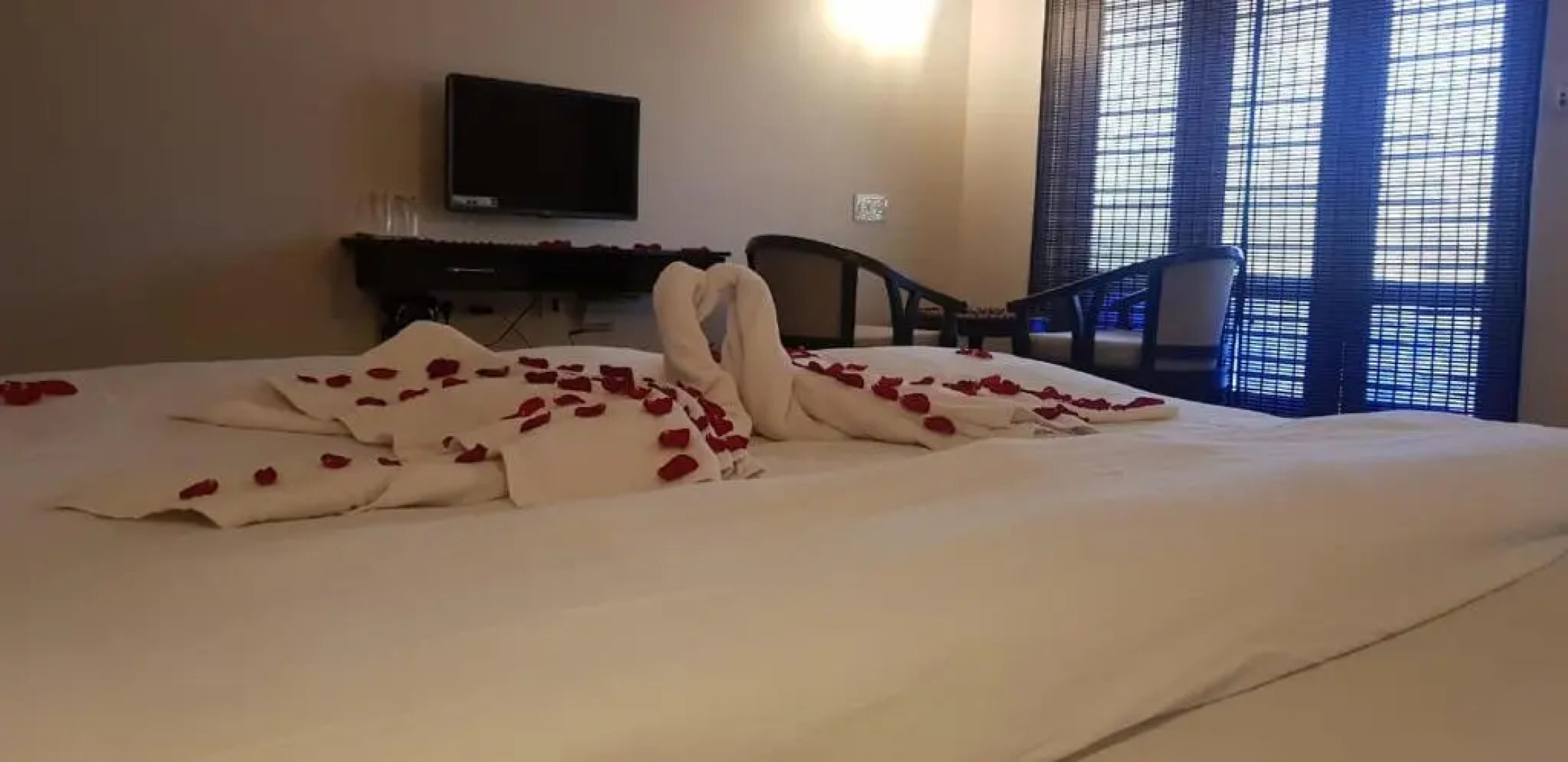 Bluebay Luxury Cottages - Malpe