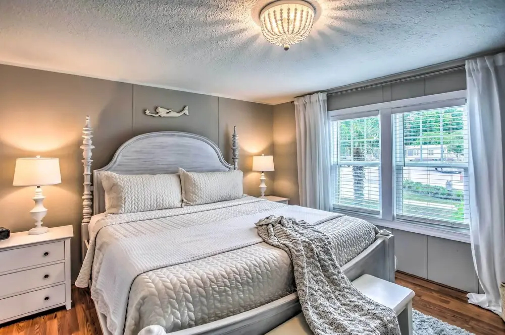 Murrells Inlet Home w/ 2 Screened-in Porches!