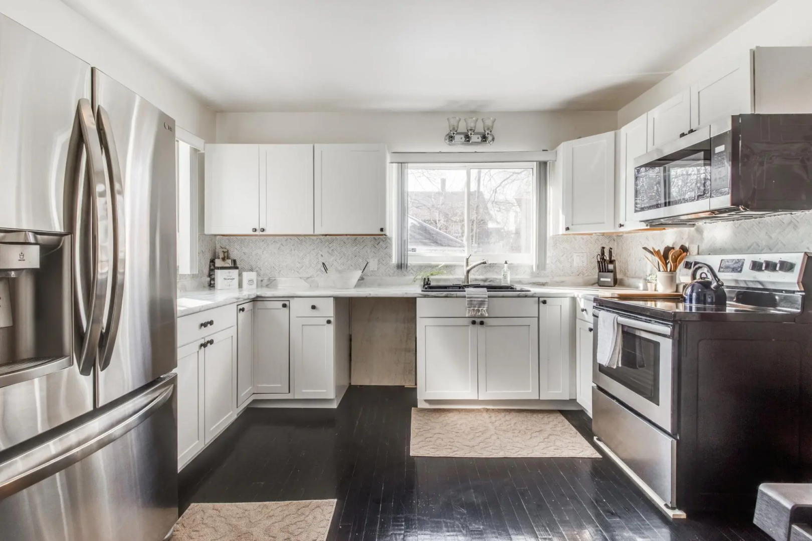 Spacious Luxury Home 5 min to Detroit Golf Club