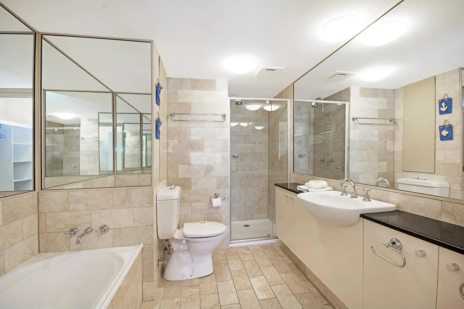 Clubb Coolum Beach Resort