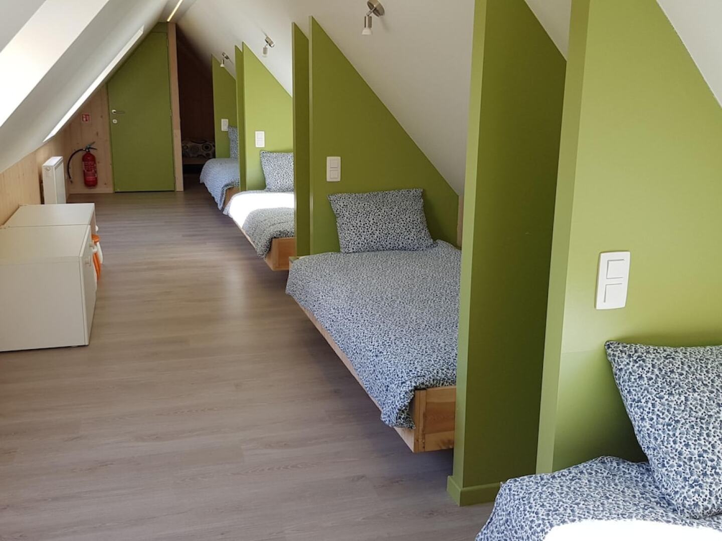 Mansion in Roesbrugge With Garden