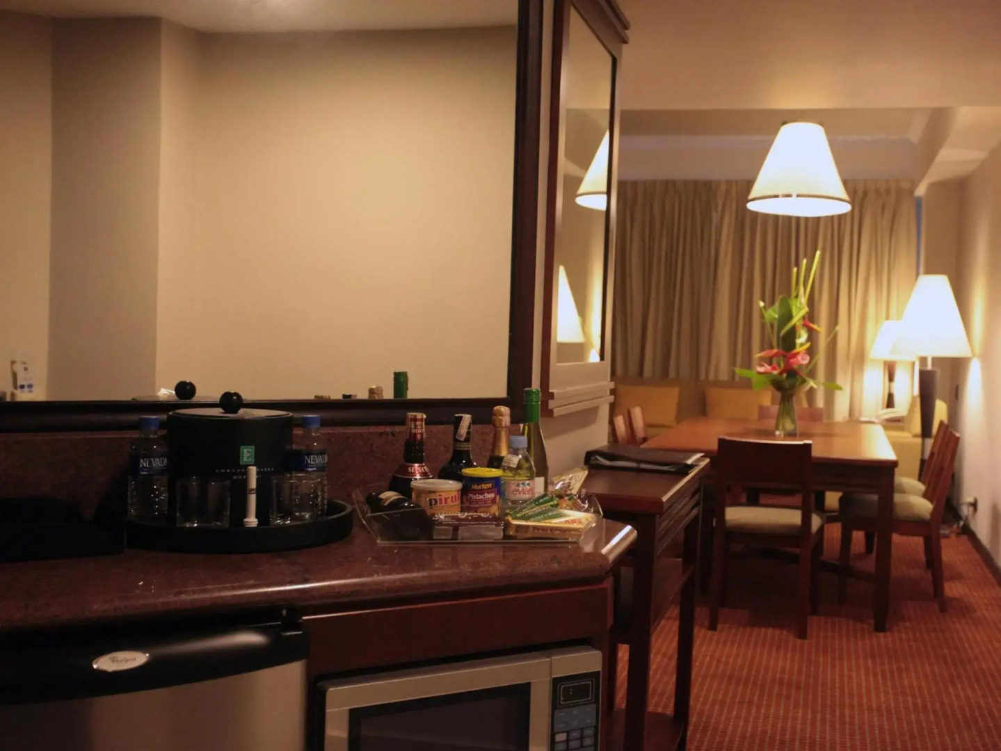 Embassy Suites Valencia Downtown