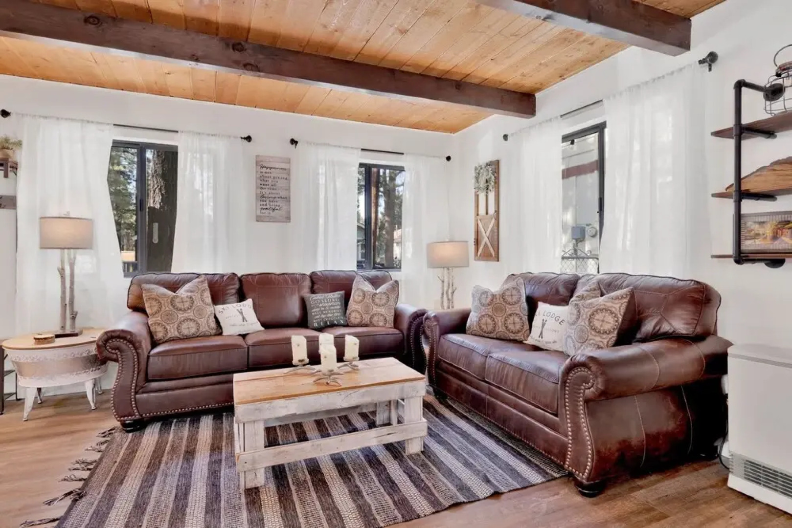 2144-pura Vida Bungalow 2 Bedroom Home by RedAwning