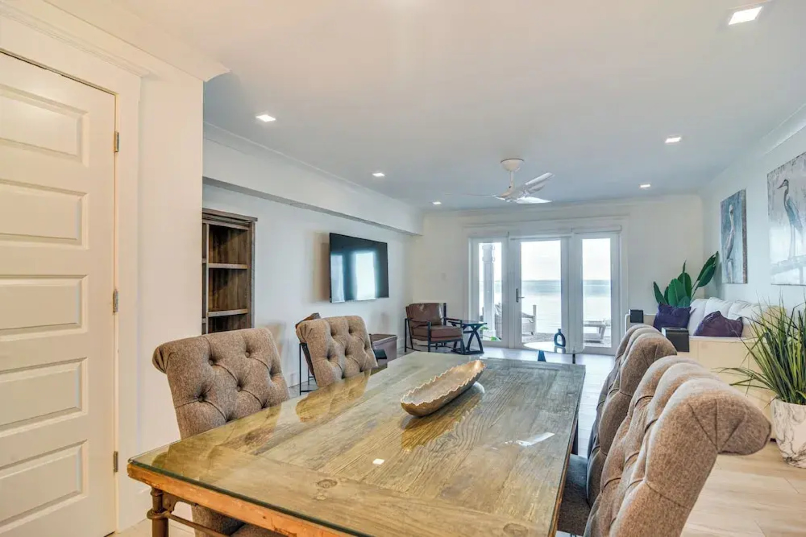 Bayfront St Petersburg Retreat 4 Mi to Downtown!