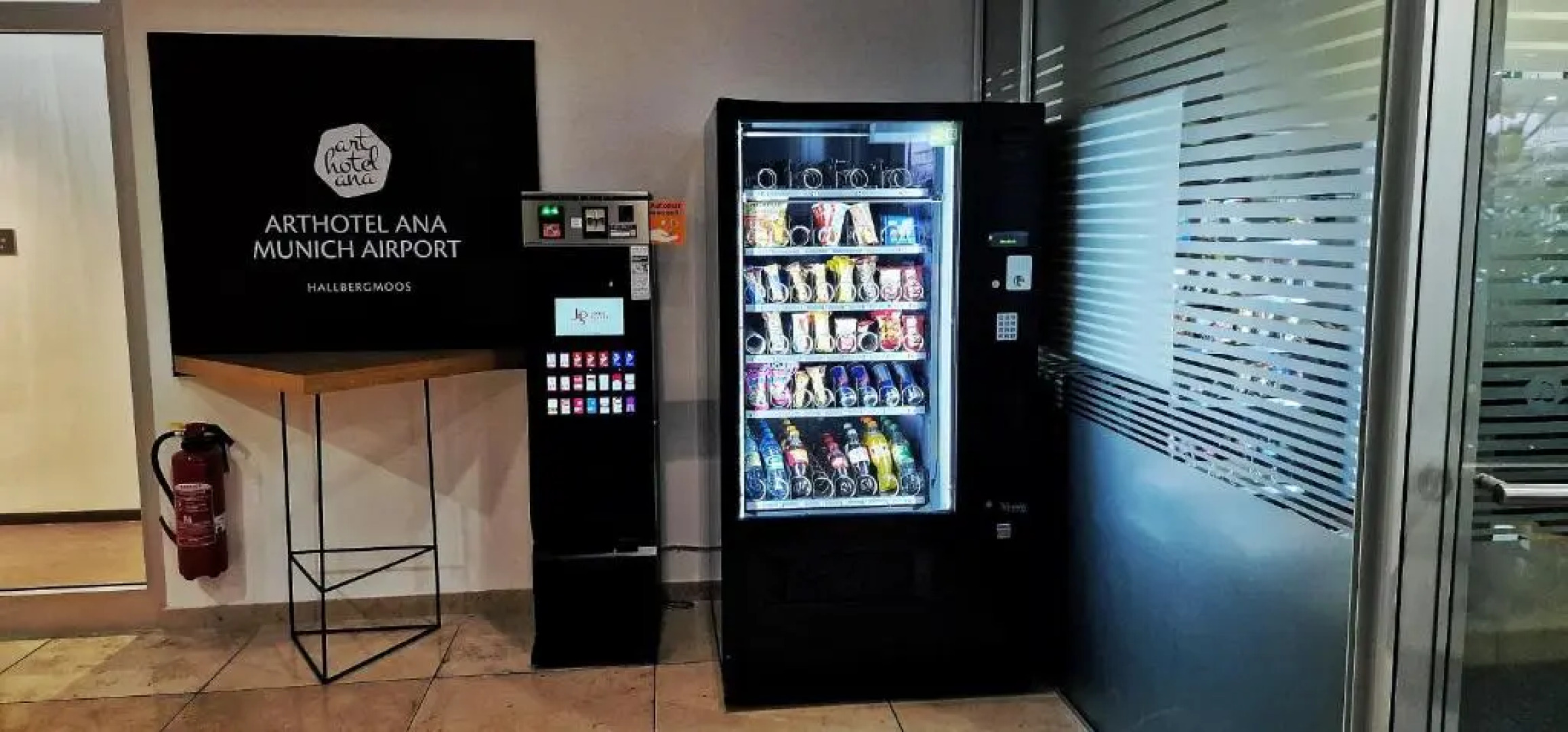 Апартаменты My Minga Airport Serviced Apartments