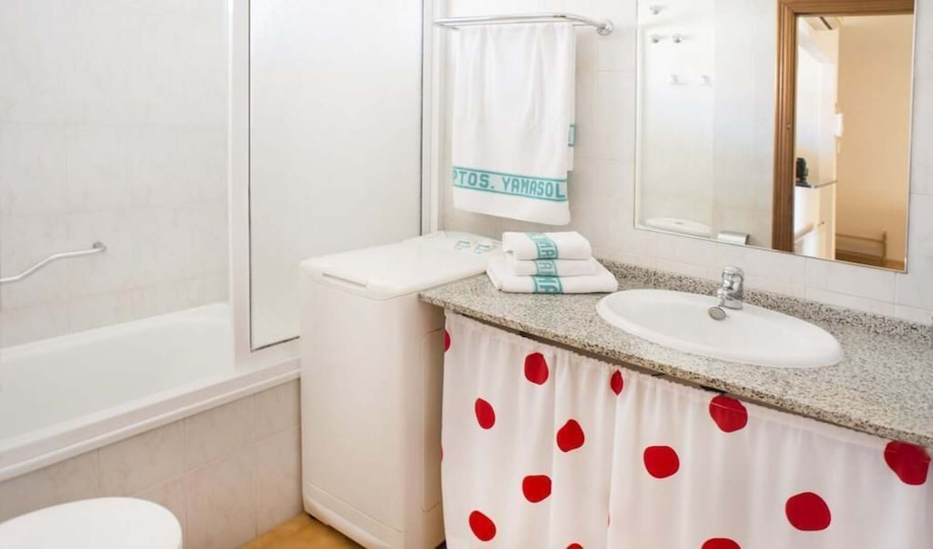 Apartamentos Turísticos Yamasol