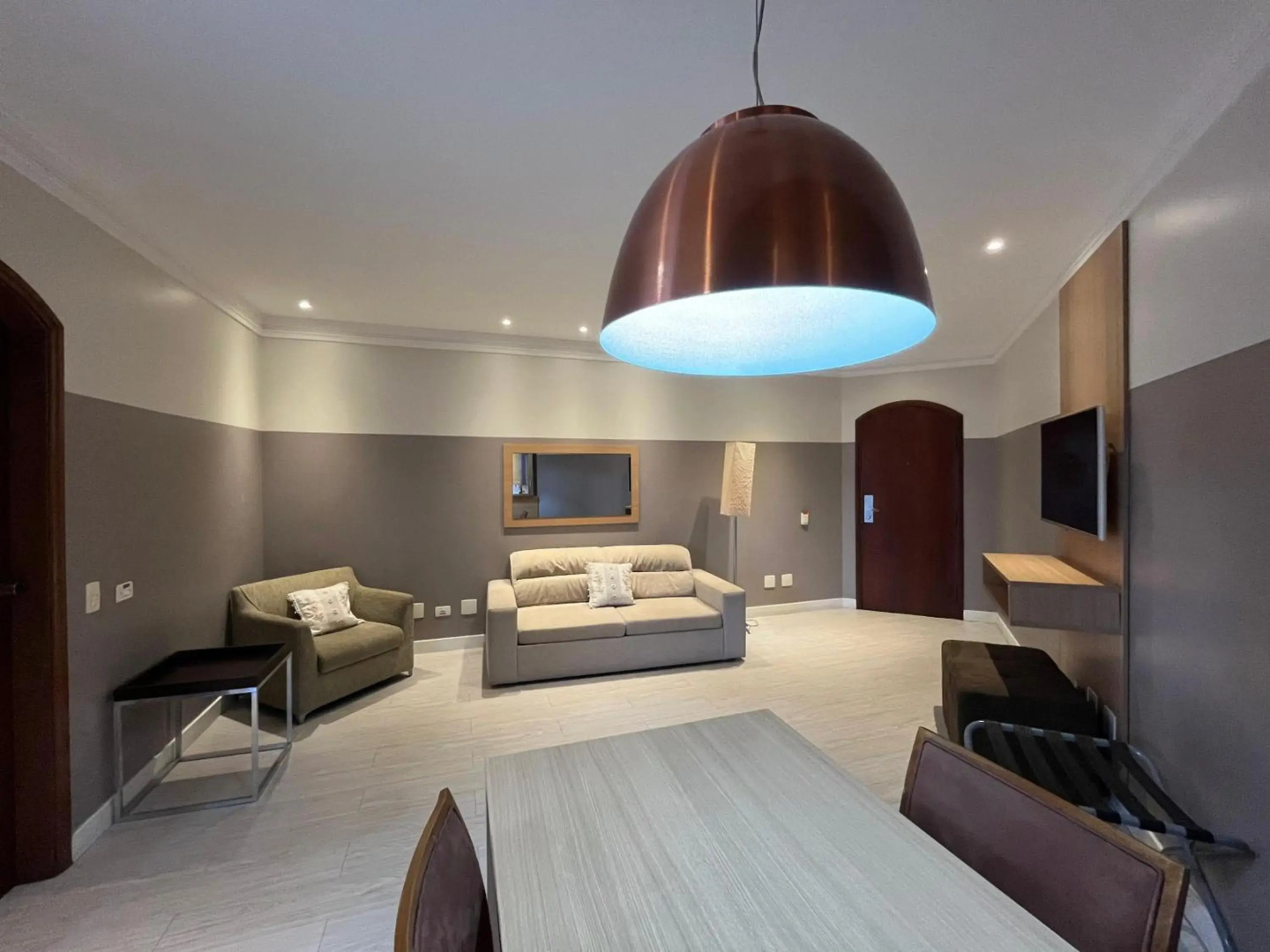 Cosmopolitan Praia Flat