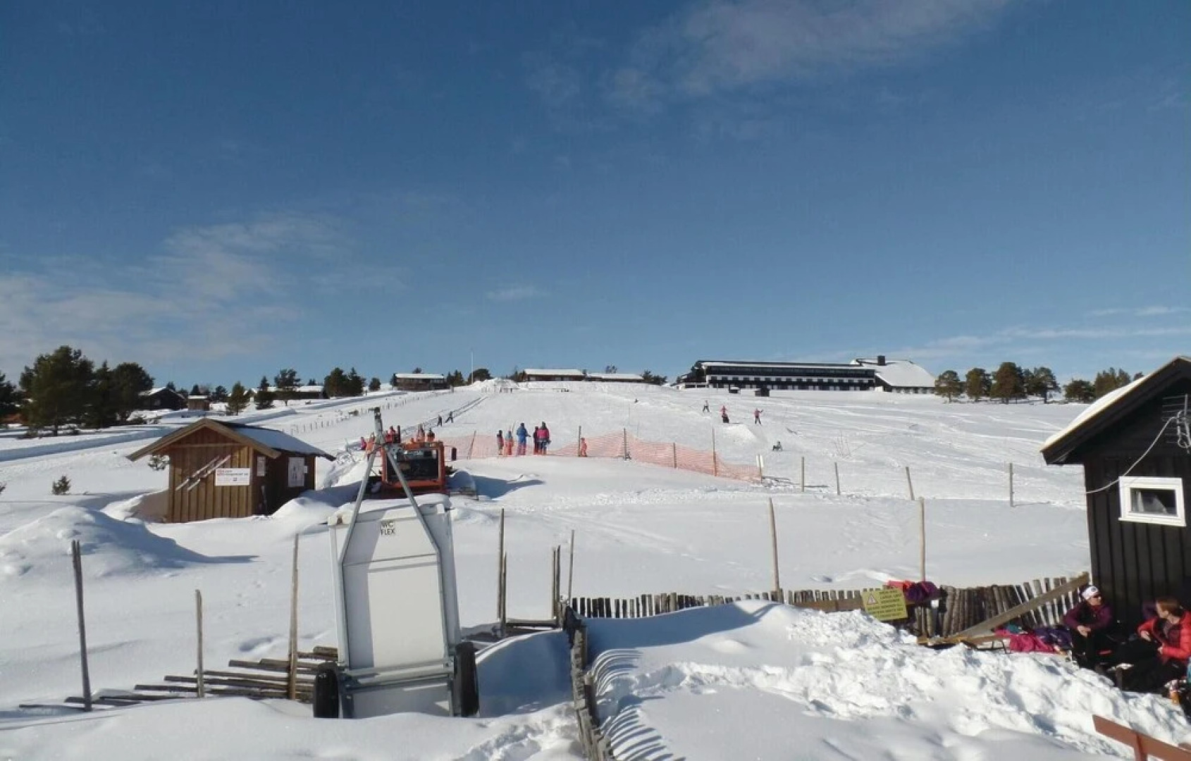 Nice Home in Kvam With 4 Bedrooms and Wifi