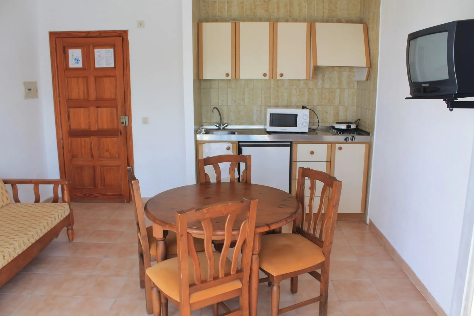 BJ Apartamentos Europa