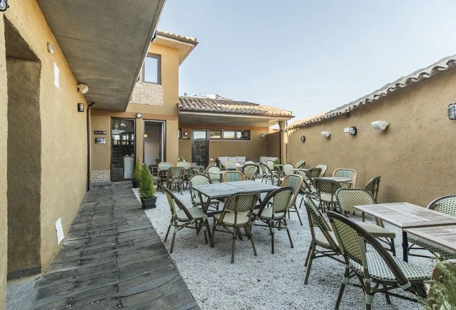 Albergue Bercianos 1900