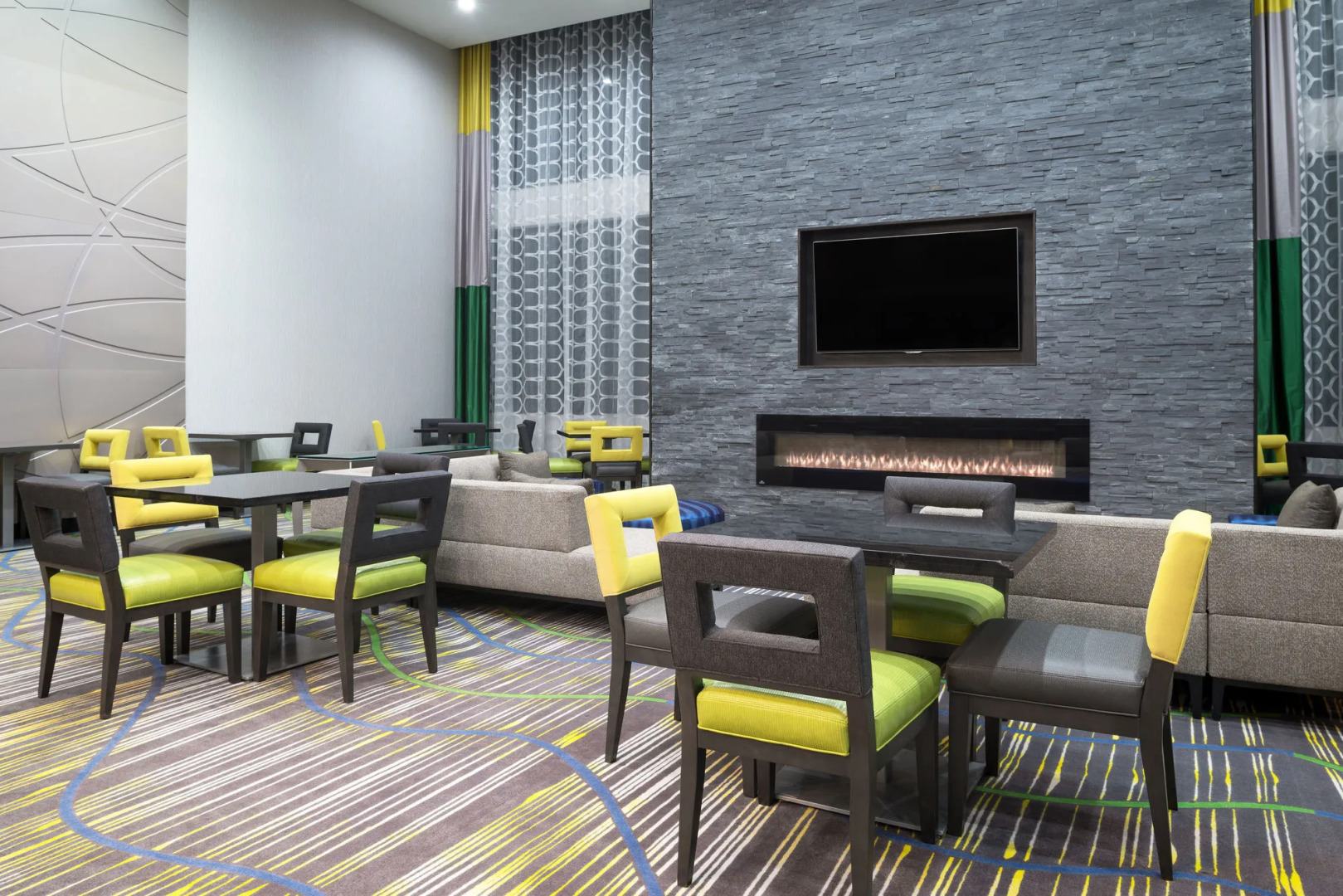 Holiday Inn Express & Suites Norman by IHG