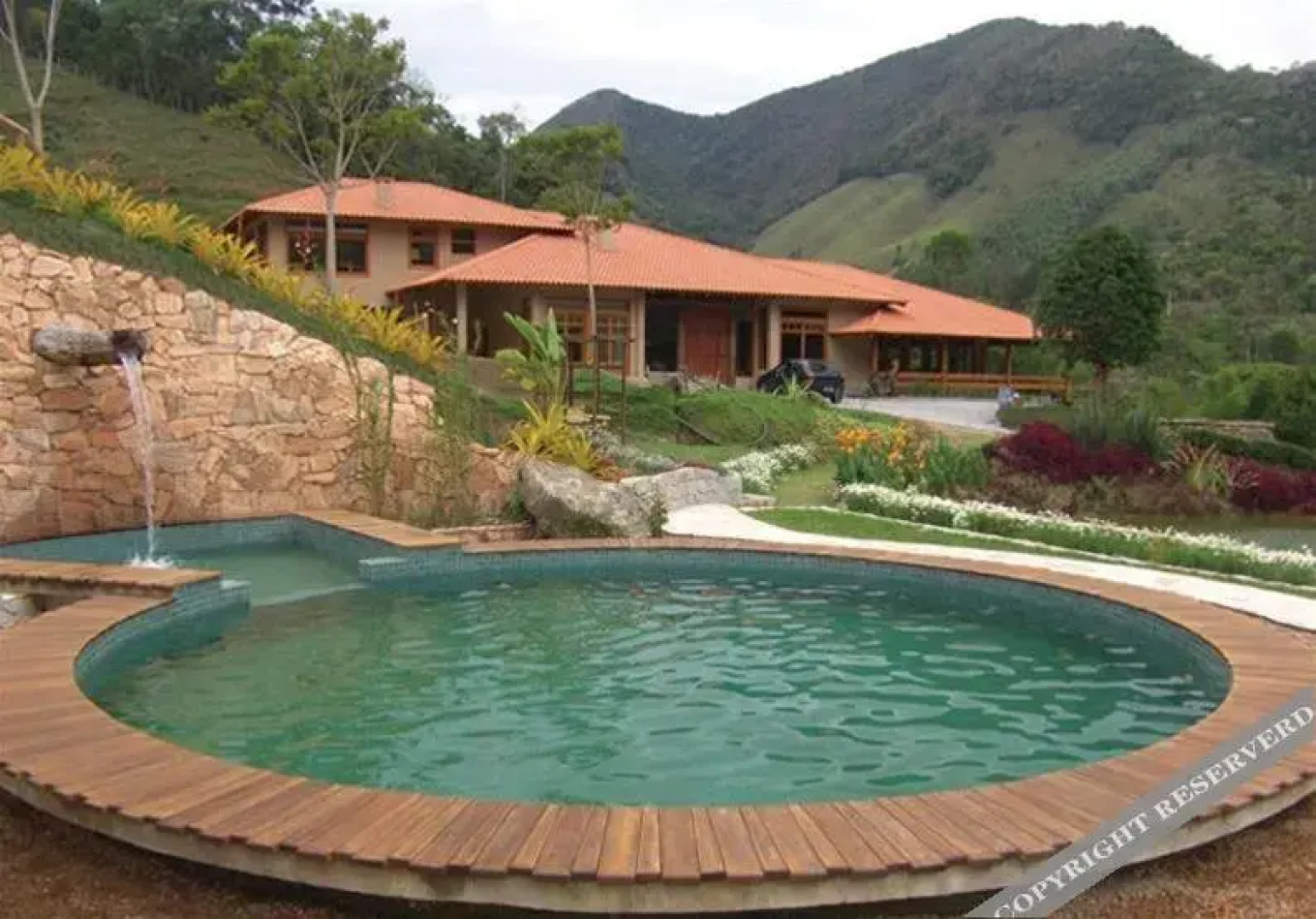 Parador Lumiar Hospedagem e Lazer