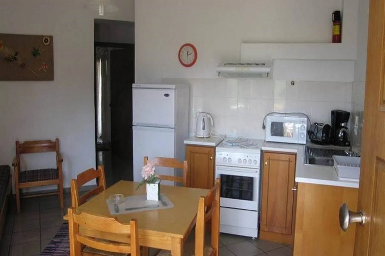 New Kydonia Suites & Studios