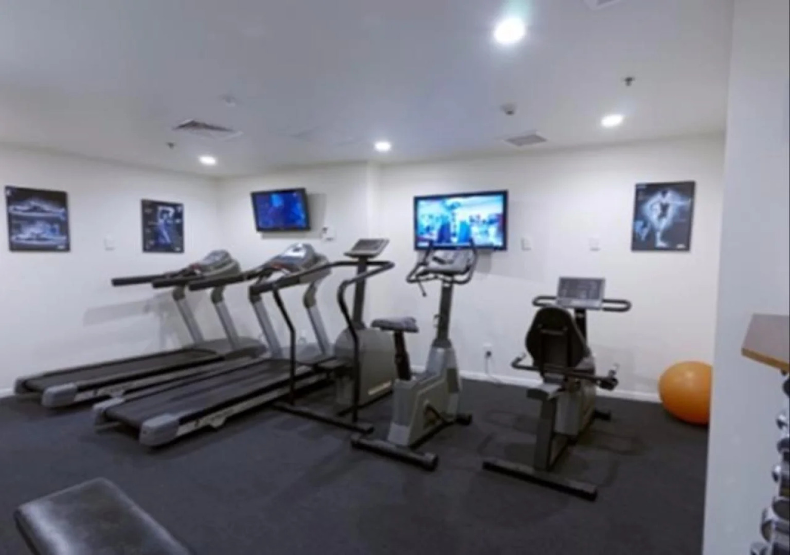 Amora Hotel Wellington